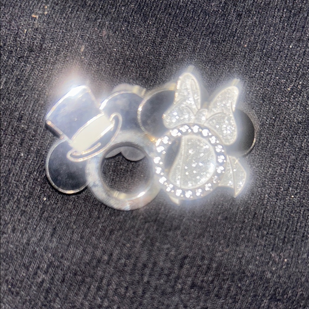 Silver and White Kids Bow and Hat Brooch